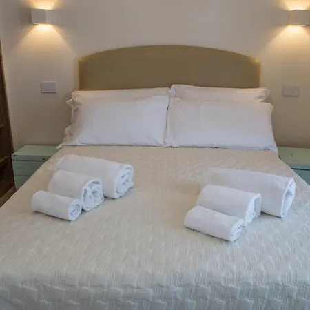 Borgo Marinaro Bed & Breakfast *