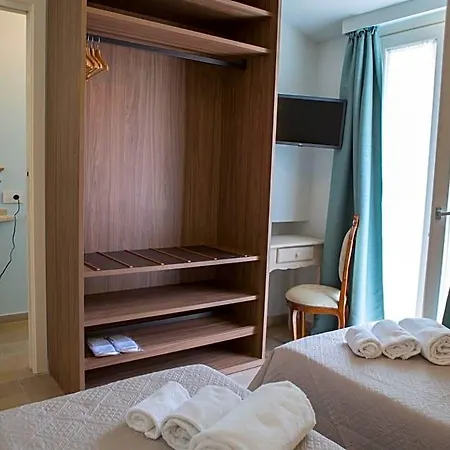 Borgo Marinaro לינה וארוחת בוקר 3*